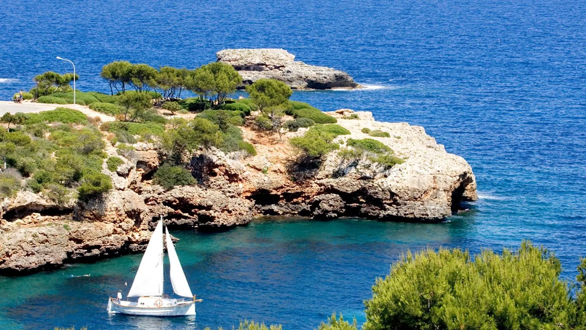 **** Aparthotel Inturotel Esmeralda Park Cala d'Or  Spain